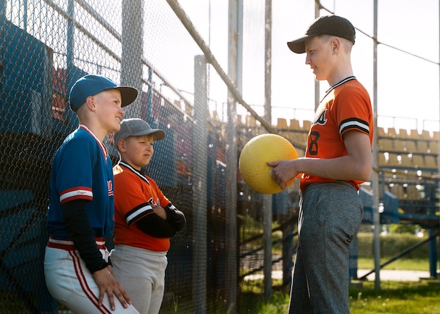 Knicks Tìm Huấn Luyện Viên Mới Sau Thibodeau